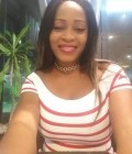 Gloria 35 ans Libreville Gabon
