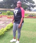 Amanda 30 Jahre Centre Kamerun