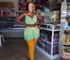 Elodie 25 ans Tananarive Madagascar