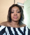 Judith 39 Jahre Douala  Kamerun