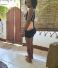 Monica 23 ans Sambava Madagascar