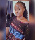 Alexandra 26 Jahre Yaoundé 4 Kamerun