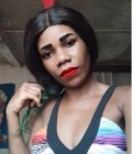Flore 32 ans Douala Cameroun