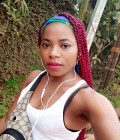 Viviane 28 Jahre Yaoundé Kamerun