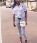 Therese  25 ans Yaoundé V Cameroun