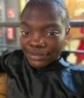 Saurelle 25 ans Bassa  Cameroun