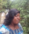 Delphine  40 ans Cretienne  Togo