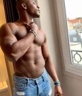 Wissem 28 ans Tunis Tunisie