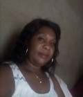Agnes 49 ans Centre Cameroun