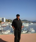 Henry 66 ans Toulon France