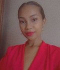 Lynda 28 ans Tamatave Madagascar
