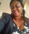 Marina 37 Jahre Yaoundé Kamerun