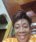 Claire 56 ans Yaoundé Cameroun