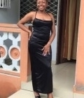 Manuela 30 ans Yaoundé Cameroun