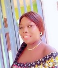 Ladona 42 ans Yaoundé Cameroun