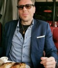 Fred 56 ans Paris  France