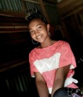 Jessica 27 Jahre Sava Madagaskar