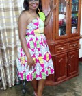 Eléonore 46 Jahre Yaoundé Kamerun