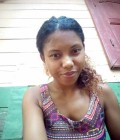 Stephanie 24 Jahre Antalaha  Madagaskar