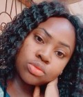 Amelie 26 ans Yaoundé Cameroun