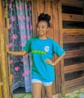 Edith 18 ans Antalaha Madagascar