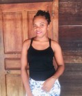 Corina 28 Jahre Sambava Madagaskar