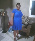 Nicole 59 Jahre Yaoundé  Kamerun