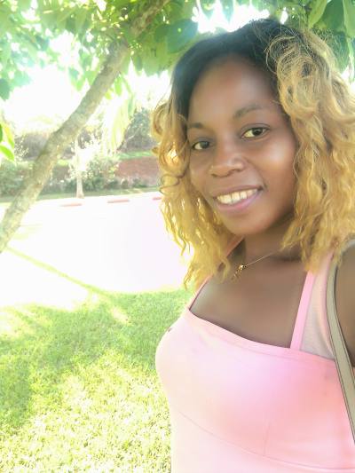 Beatrice 31 ans Yaounde Cameroun