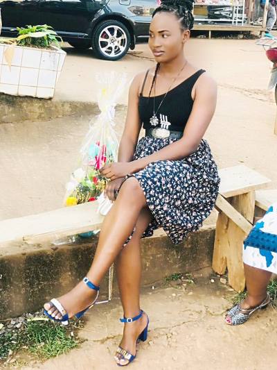 Larissa 27 years Yaoundé Cameroon