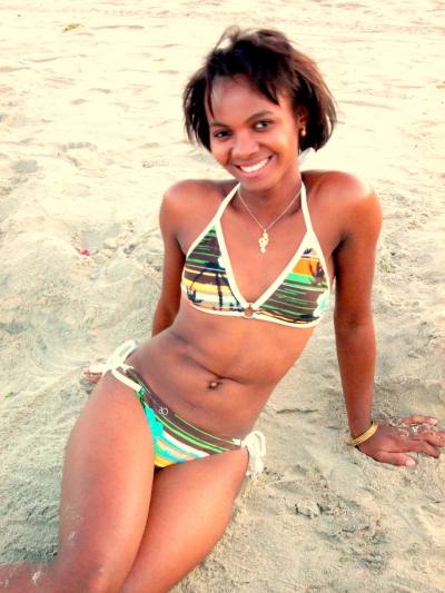 Anais 32 ans Toamasina Madagascar