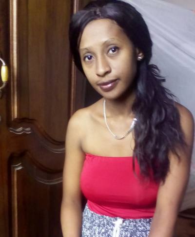 Sylvia 24 years Sambava Madagascar