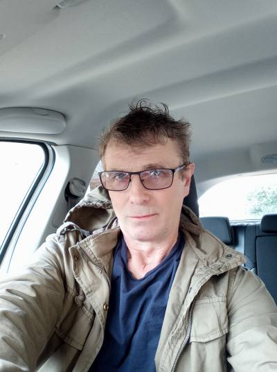 Denis 53 ans Chasseneuil Du Poitou France