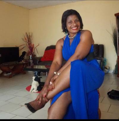 Rachel 49 ans Yaoundé 4 Autre