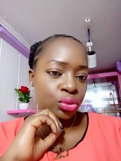 Sylviane 37 ans Douala Cameroun
