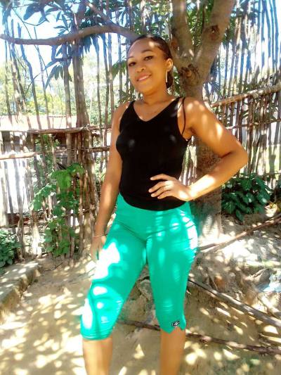 Esperence 29 ans Sambava Madagascar