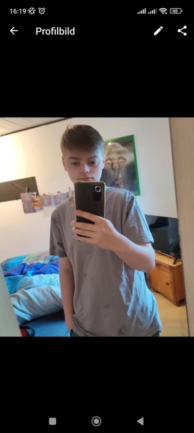 Dustin 20 ans Leverkusen  Allemagne