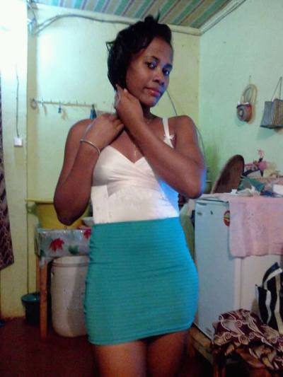 Tatiah 34 ans Seule  Madagascar