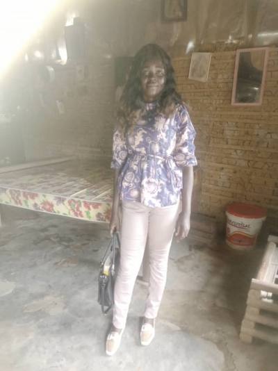 Florin  52 ans Célibataire Cameroun