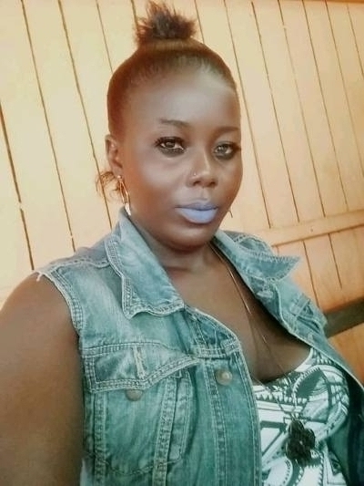 Cecile 35 ans Littoral Cameroun