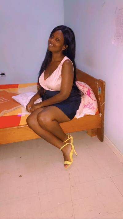 Lolita Site de rencontre femme black Madagascar rencontres célibataires 32 ans