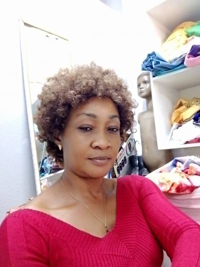Mauricette 52 Jahre Libreville  Gabun