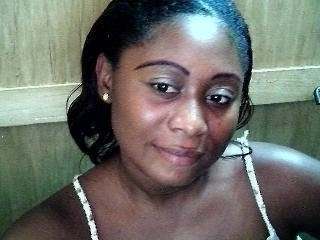 Agnes 33 ans Yaoundé Cameroun