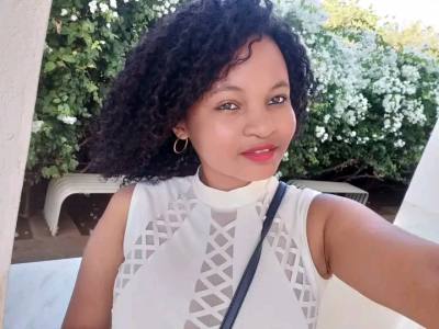 Kimberley Site de rencontre femme black Burundi rencontres célibataires 24 ans