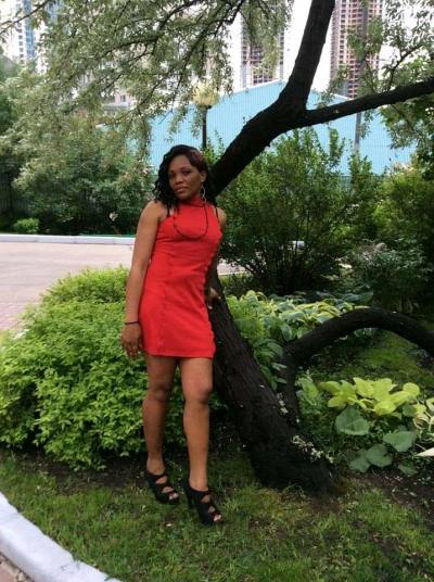 Joséphine  40 ans Ebolowa  Cameroun