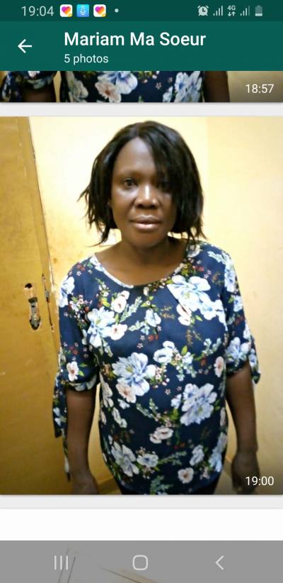 Dora 54 ans Kadiogo Burkina Faso