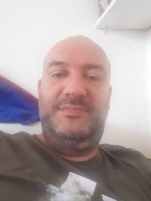 Willy  43 ans Le Havre  France