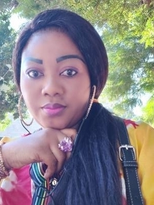Erica 35 years Yaoundé Cameroon