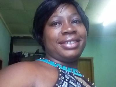 Leonie 48 years Kribi 1er  Cameroon