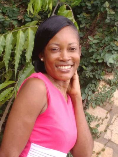 Nanga 40 ans Yaounde 5 Cameroun