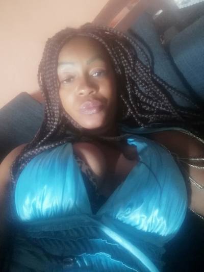 Fraise 36 ans Yaounde Cameroun